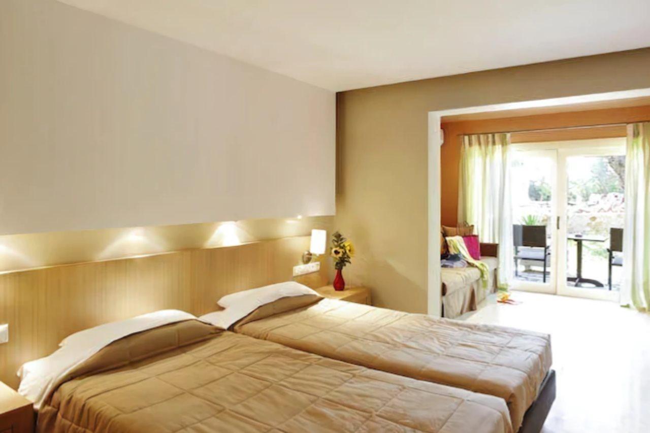 Astoria Hotel Troulos Extérieur photo